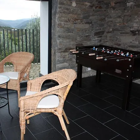 Casa Nª Sra. Do Carmo *